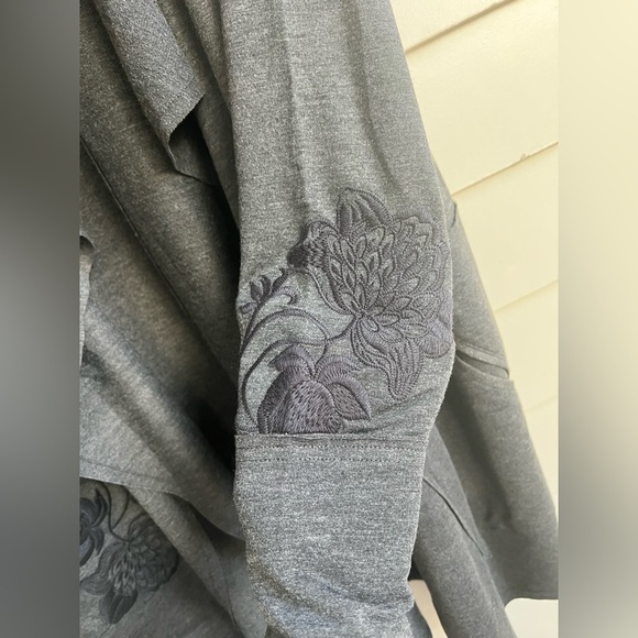 Soft Surroundings Boho L Charcoal Gray Embroidered Oversized Open Cardigan - Picture 7 of 7